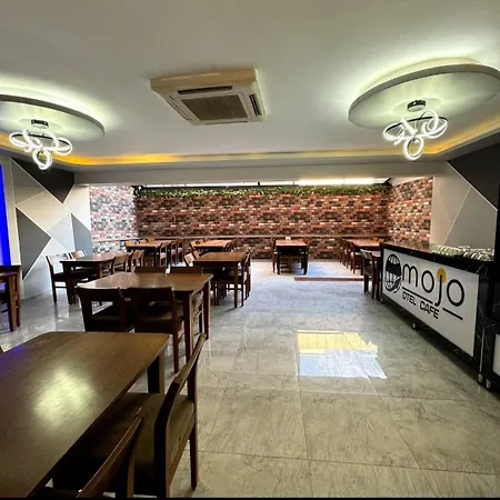 Hotel Mojo