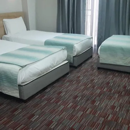 Hotel Mojo 3*